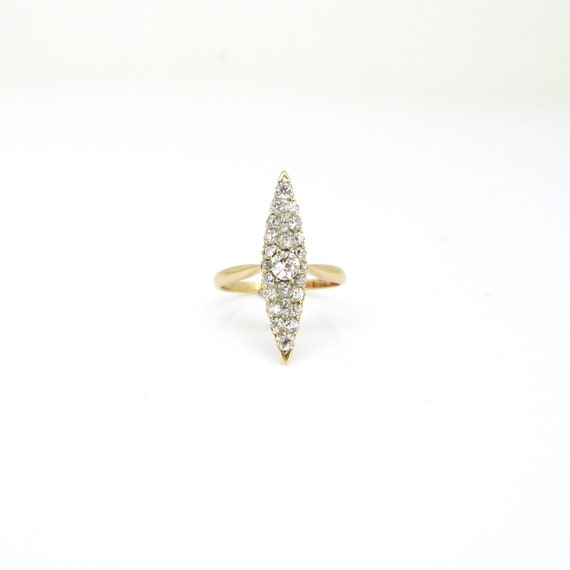 Antique Victorian Old Mine Cut Diamonds Ring, 18k… - image 2