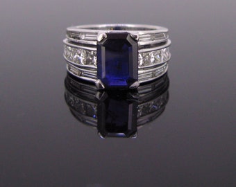 Certified GCS 2.91 carat Color Change Ceylon Sapphire and Diamonds Band Ring