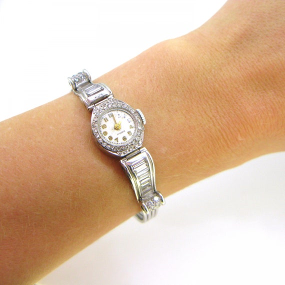 Art Deco Lady Diamond Manual Wind Wristwatch, 18k… - image 3