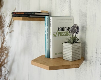 Oak Floating Wall Shelf OTO: Modern Handmade Wood Decor