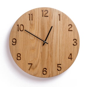 Large Wooden Wall Clock RALFS, Unique Minimalist Modern Natural Oak Wall Art Clock For Kitchen zdjęcie 6