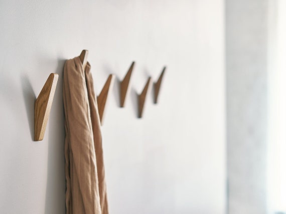 Coat Hooks GATIS, Decorative Wall Hooks, Modern Coat Rack, Wooden Towel  Hanger, Hooks for Wall, Oak Wood Wall Storage, DIY Clothes Hanger -  UK