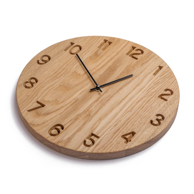 Large Wooden Wall Clock RALFS, Unique Minimalist Modern Natural Oak Wall Art Clock For Kitchen zdjęcie 5