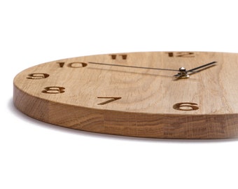 Large Oak Wood Wall Clock RALFS: Minimalist Modern Design