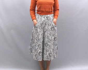 1970s high waisted cotton skirt with pockets