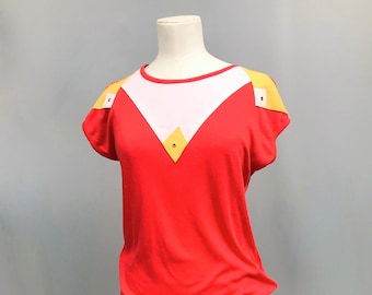 1970s red t shirt with triangle design / Vintage t shirt / 80s t shirt