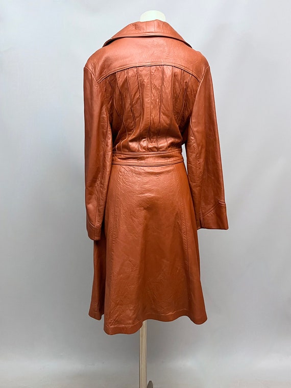 1970s Brown Leather trench coat with belt - image 7