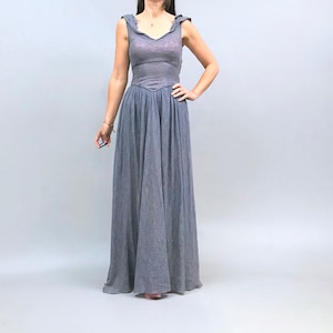 grey maid of honour dress Made in USA Silver Infinity Bridesmaid Multiway Convertible Dress Made in USA +36 Colors Size:Dress as described Straps Sleeves B.right&D.ark Custom-made Movie Cinderella Dress,