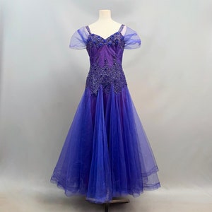 Beautiful Vintage Tulle and sequin ball gown in blue / purple