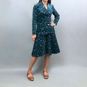 1970s Teal blue velvet 2 piece suit - skirt and jacket with floral print