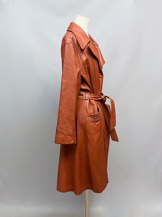 1970s Brown Leather trench coat with belt - image 8