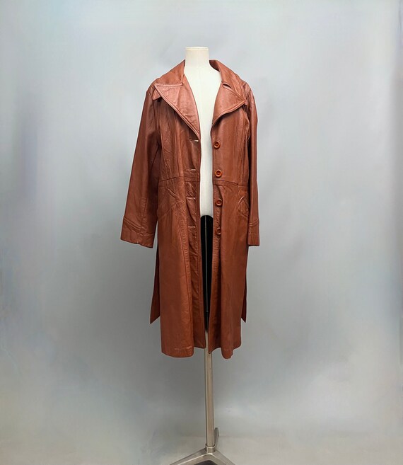 1970s Brown Leather trench coat with belt - image 3