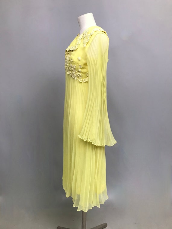 Incredible 1960s Bright yellow chiffon pleated dr… - image 4