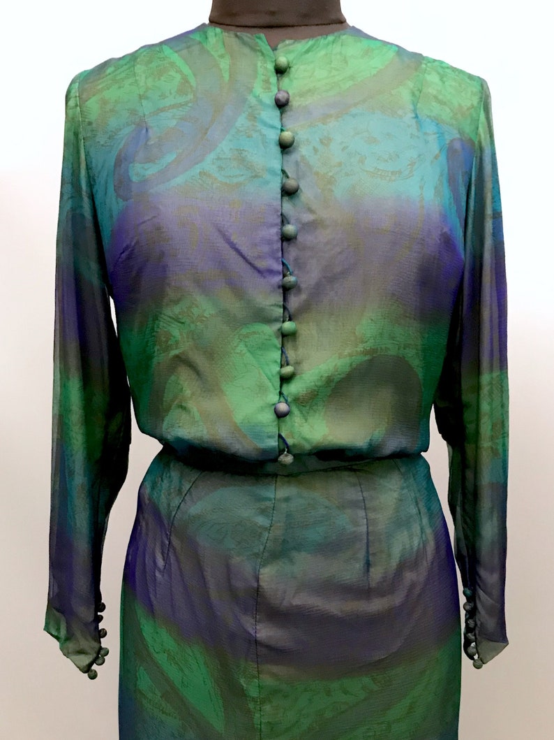 Amazing 1950s silk chiffon two piece skirt and blouse image 3