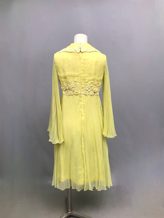 Incredible 1960s Bright yellow chiffon pleated dr… - image 5