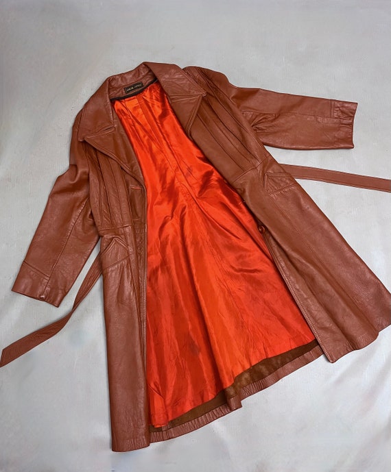 1970s Brown Leather trench coat with belt - image 6