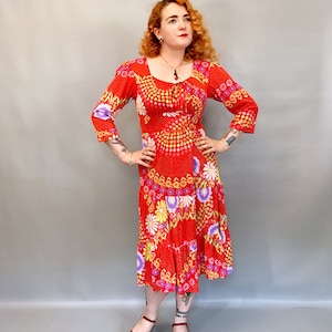 1970s red floral wrap dress  size m
