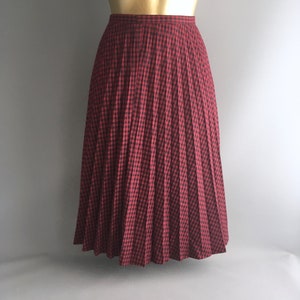 1950er Rot und Schwarz Karo Karo hoch taillierter Faltenrock Gr. 8