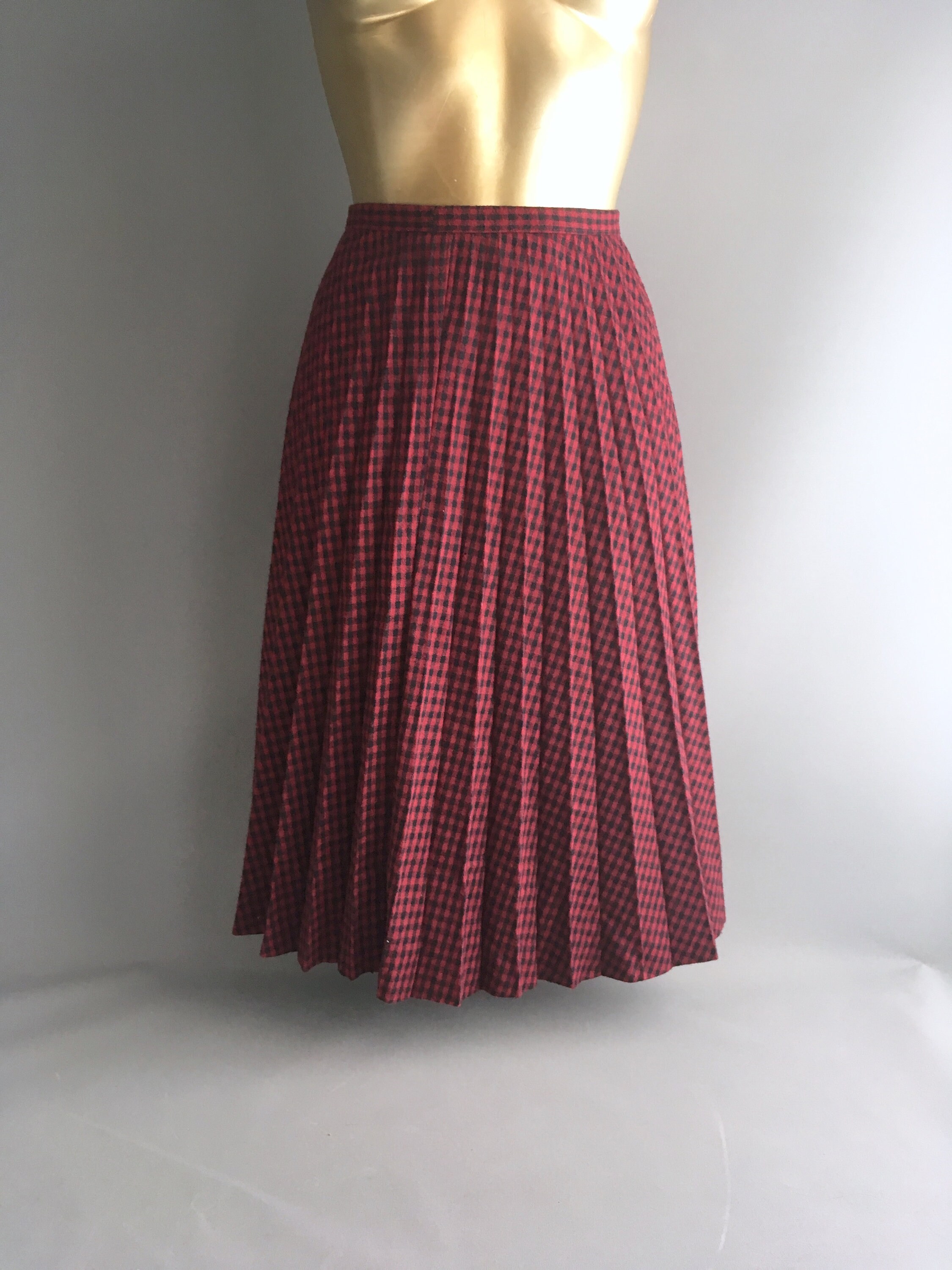 Image of S Red & Black Gingham Check High Waisted Pleated Skirt Size