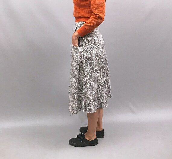 1970s high waisted cotton skirt with pockets - image 10