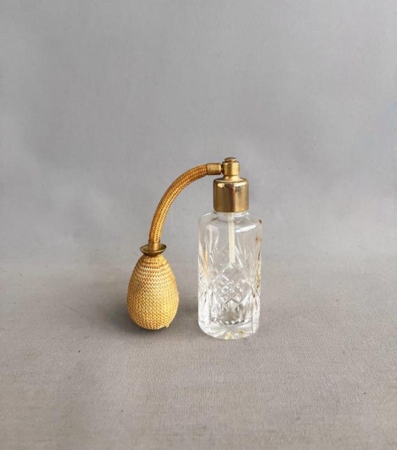 Crystal Glass Perfume Atomiser Bottle With Woven Pump