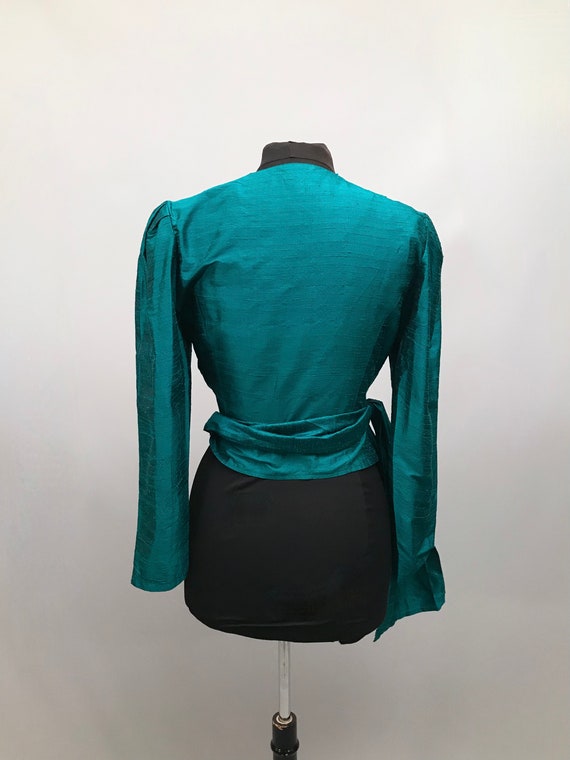 Beautiful 1980s Jade silk Vintage Viyella Blouse … - image 6