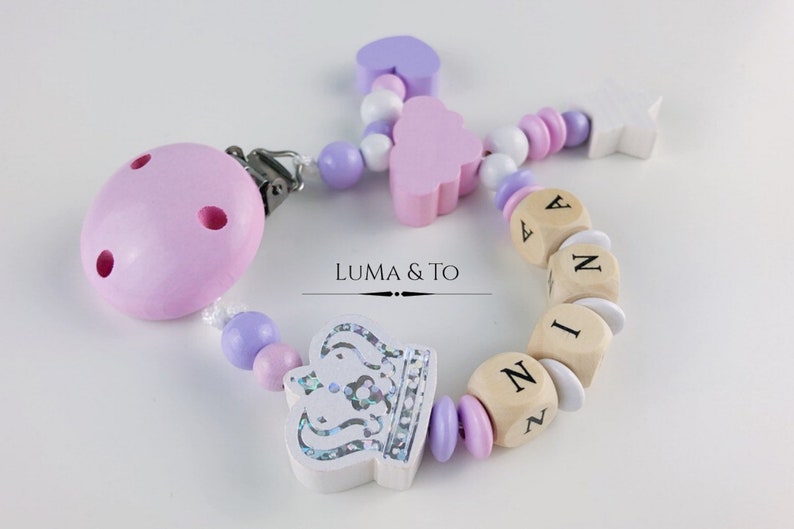 Pacifier clip