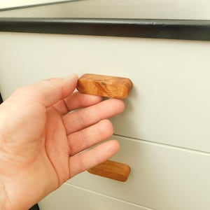 Minimalist Contemporary Cabinet Knobs – Mid Century Modern Drawer Pulls for Wardrobes, Kitchens & Furniture Upgrades