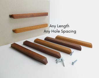 Poignées de cuisine et d&#39;armoire, poignée en bois d&#39;iroko personnalisée, poignée d&#39;armoire faite à la main, poignée de tiroir minimaliste, mise à niveau Ikea Pax, style milieu du siècle