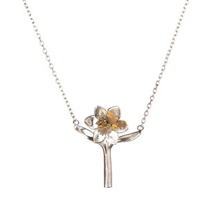 Daffodil and Bee Necklace in Silver With Gold Plated Details