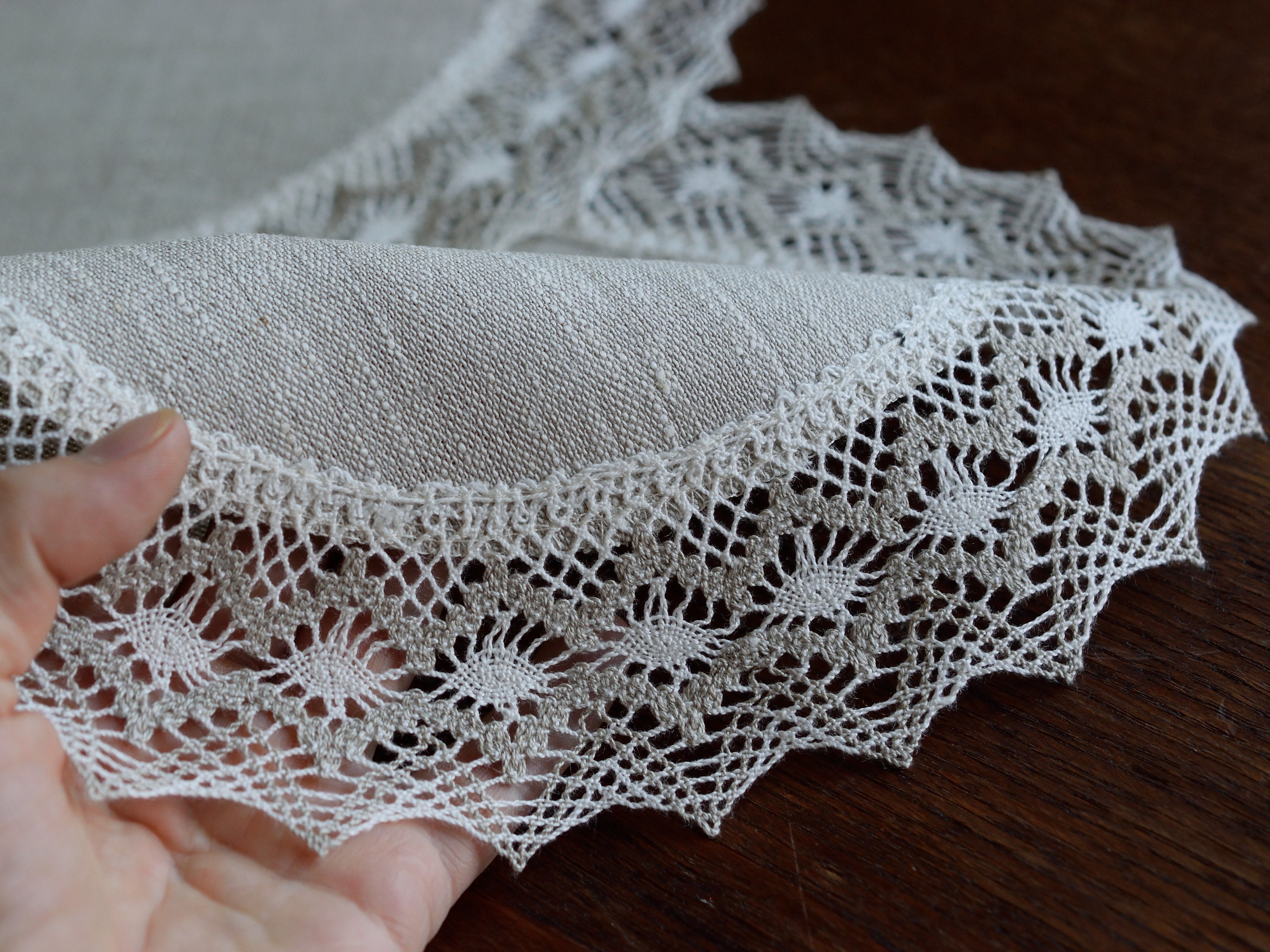 Linen and Lace Table Placemats Set of Small Cloth Doilies Dressing ...