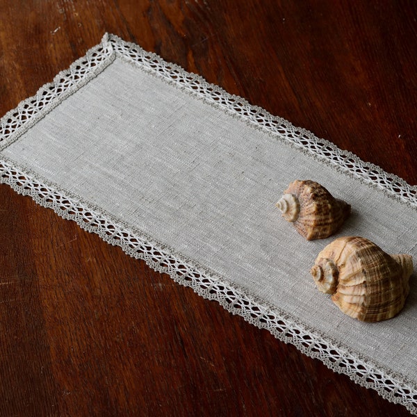 Sciarpa da comò centrino di lino piccolo rettangolo con rifiniture in pizzo Runner da tavolo stretto Decorazione moderna del comò Topper da tavolo centrino beige di farina d'avena