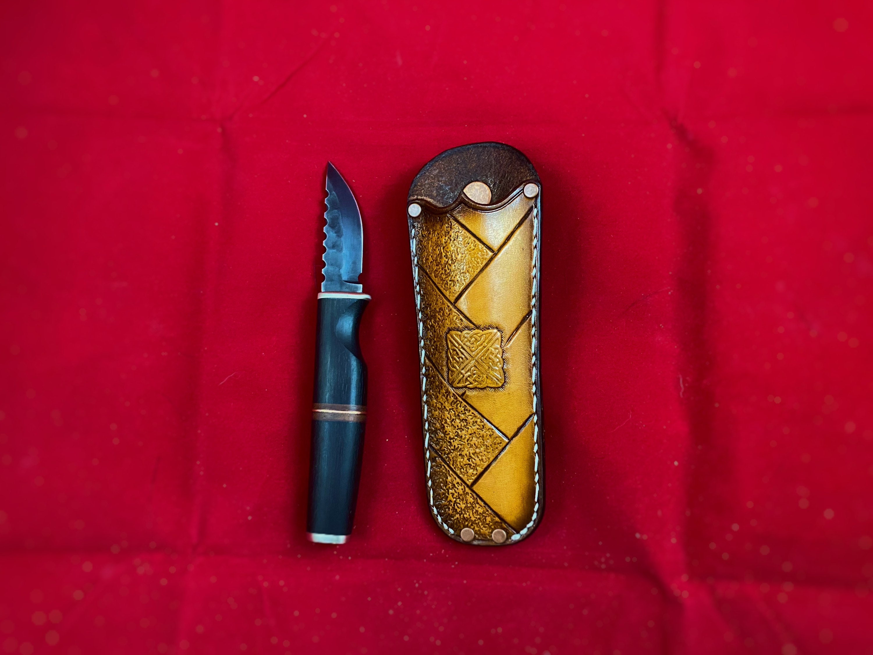 Custom edc puukko neck / belt knife and hand tooled leather Etsy