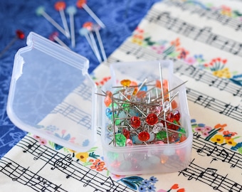 Sewing Pretty Pins  - Lori Holt - Riley Blake Designs