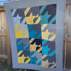 Modern Houndstooth Baby Quilt, Gender Neutral Playroom Quilt, Yellow & Turquoise Nursery, 1st Birthday Gift, Baby's 1st Blankie