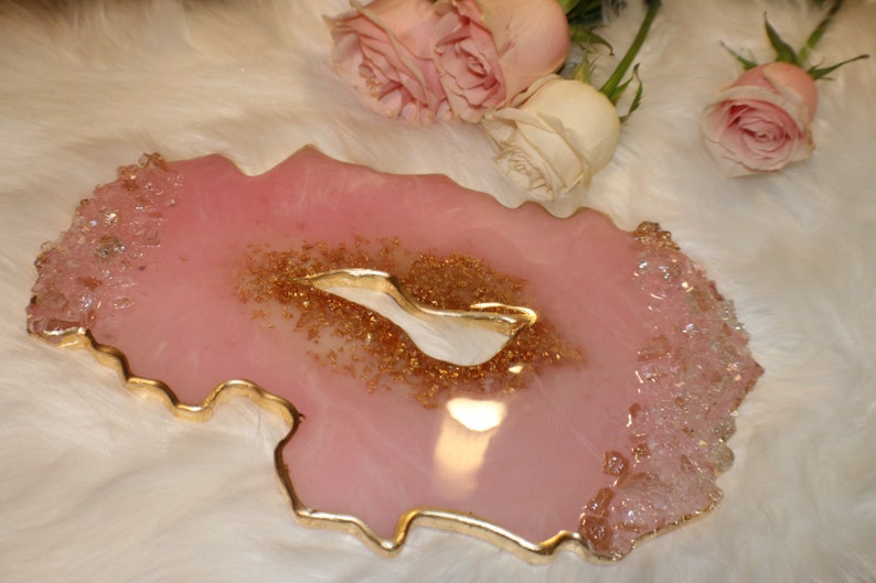 Rose quartz inspired resin tray