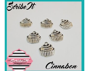 Charm Cinnabon Cinnamon Bun