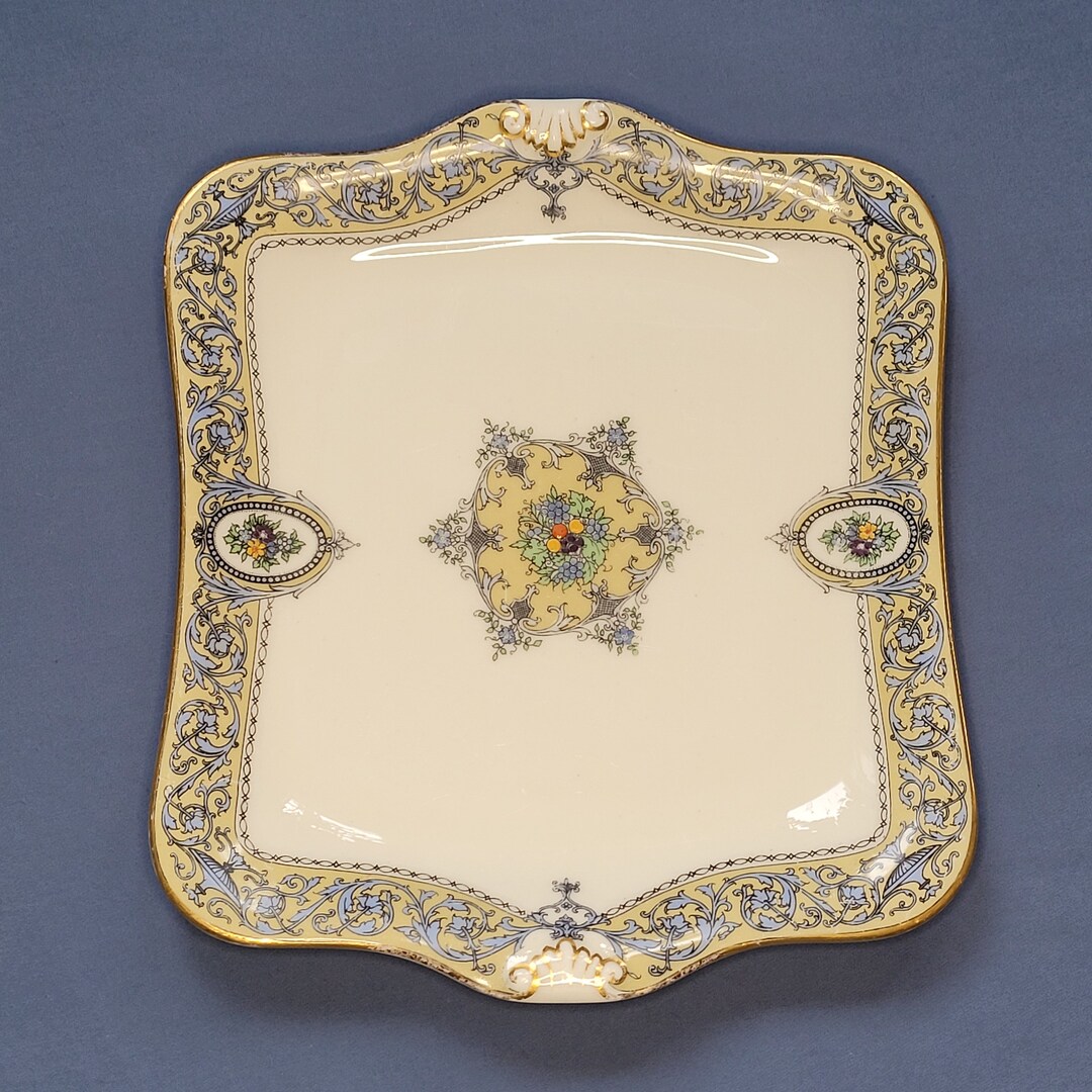 Rare Vintage Porcelain Square Salad Plate Worcester England Portia RN 675777 Gilded Scrollwork