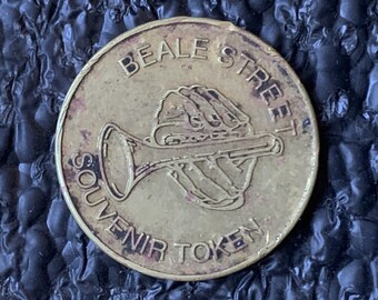 1 unmarked,Token Collectible,Coin collectible,Racing Collectible FL 3 Amusement Tokens Go Kart 2 The Track Pigeon Forge,Tn,Destin