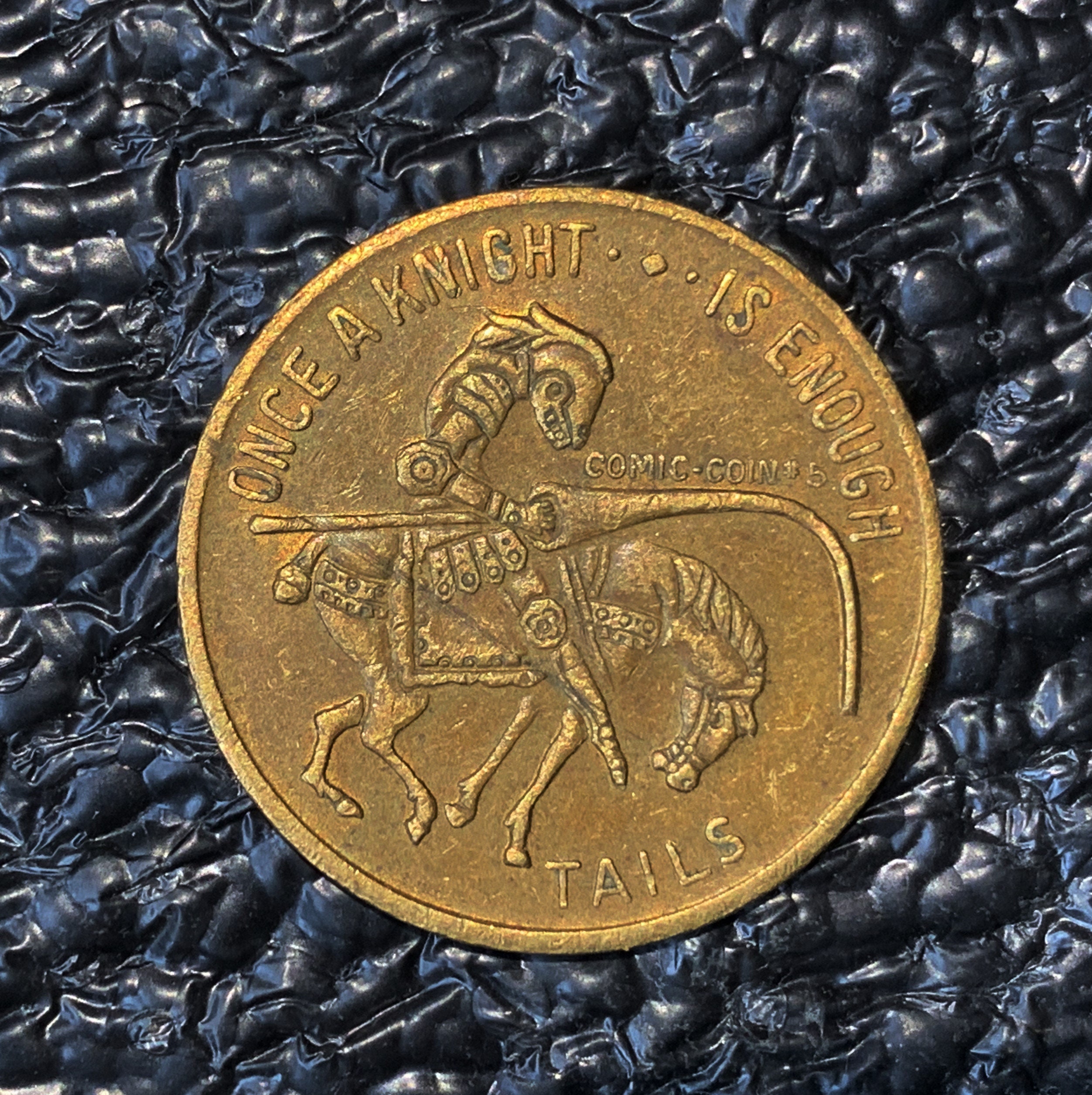 一度王になればずっと王 / 一度騎士になればコイン投げ R188 - Etsy 日本