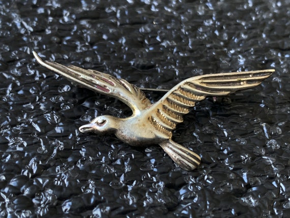 Seagull brooch sale