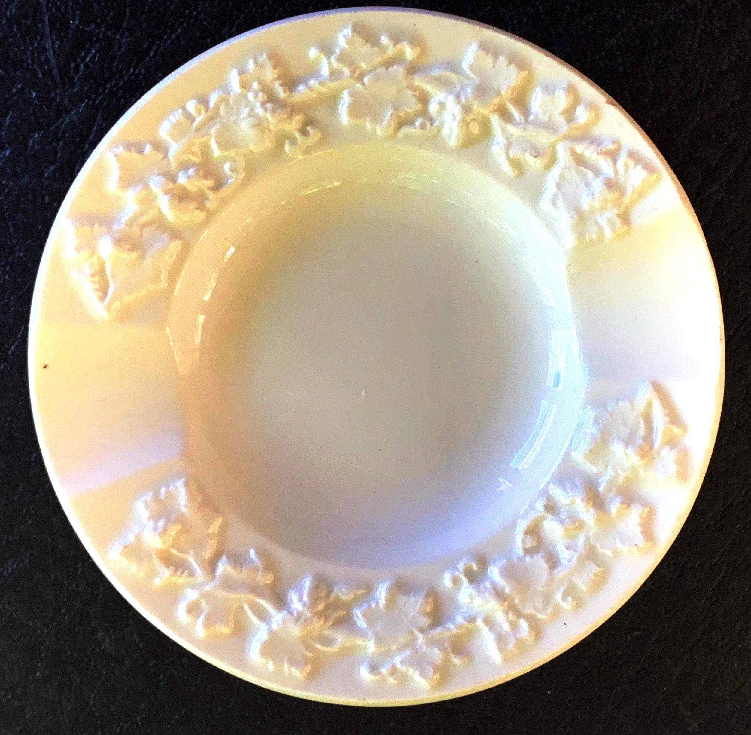 Queens Porcelain - Etsy