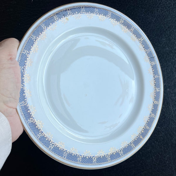 O P Co Syracuse Elaborate 8 3/4” Plates Deep Blue and Gold Dated 1922 Set of Eight  (GOPC)