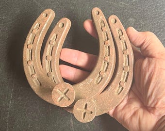 Horseshoe Hooks Heavy Duty Polymer       B20