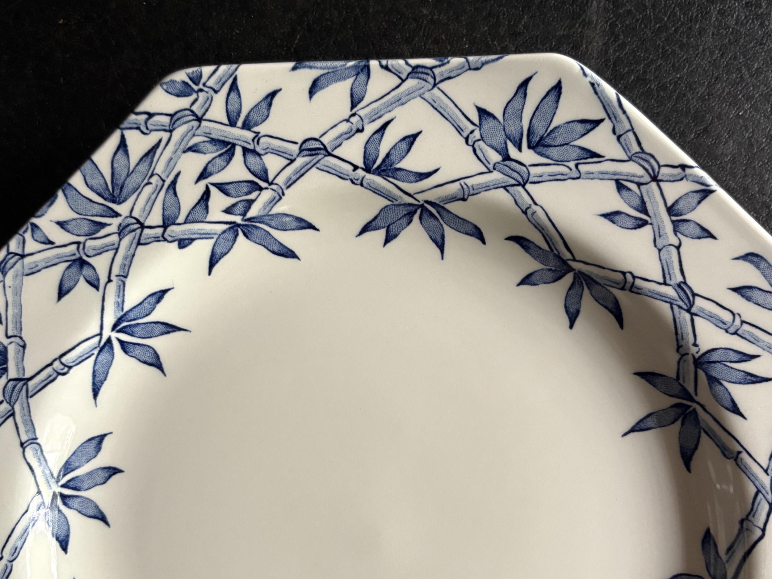 J G Meakin Ironstone Pattern Staffordshire Trellis Pattern 9 3/4