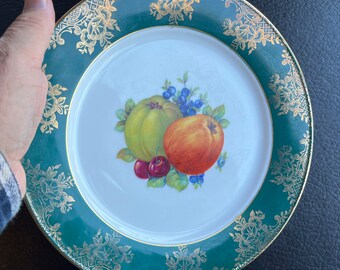 Vintage Bavaria Made in Germany U.S. Zone Fruit Dessert Plate 9 1/2 Impressive Gold Edge