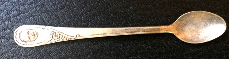 Gerber Winthrop Long Shaft Vintage Baby Spoon Silver Plated Advertising Promotion Baby Figural Spoon HT131