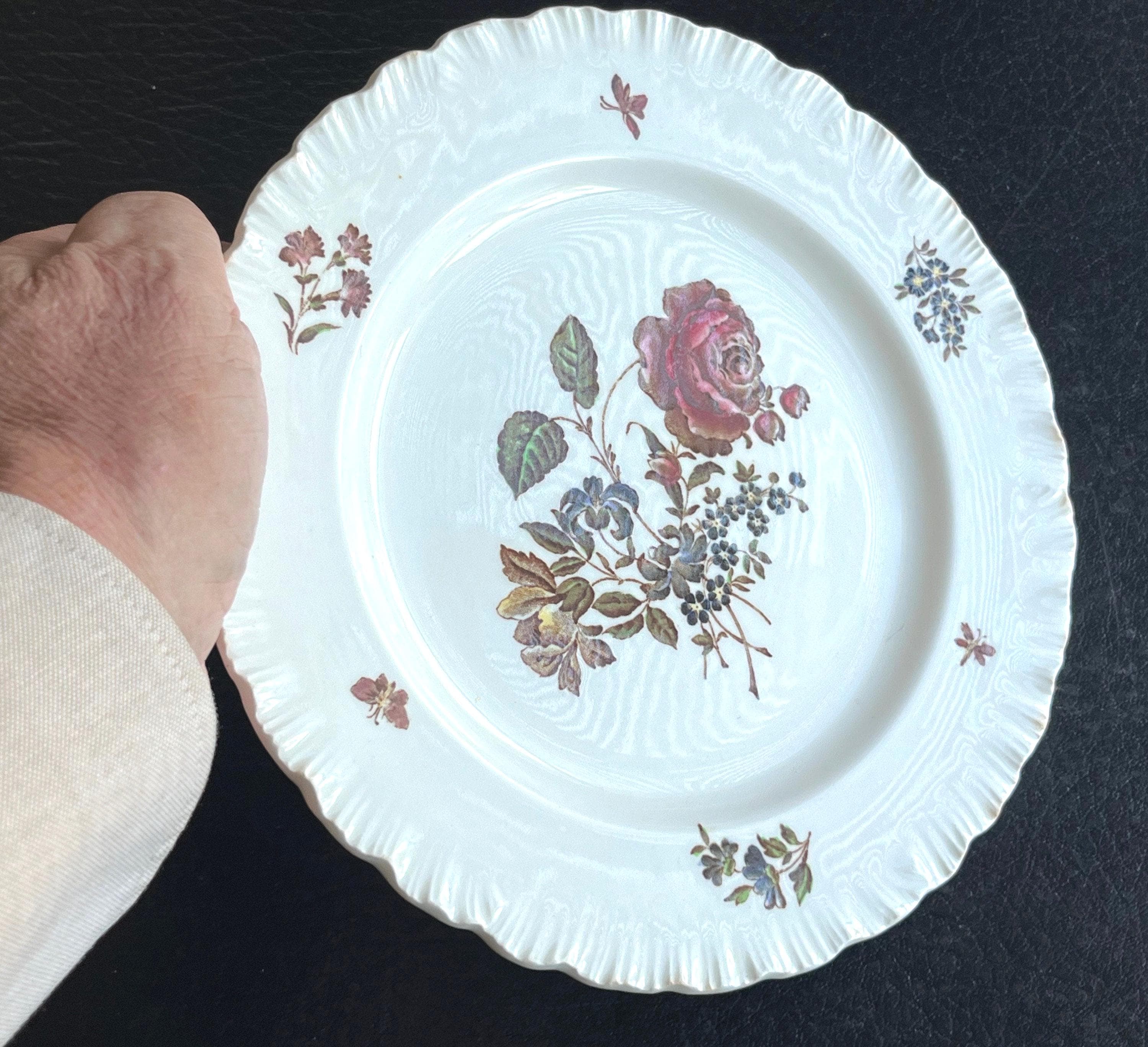 Early Wedgwood Etruria Barlaston Rose Salad Plate 8 1/4” with