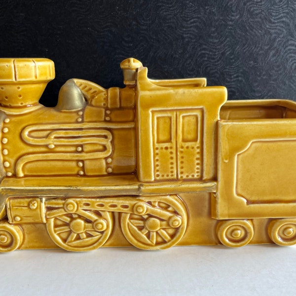 VTG Railroad Steam Train Engine & Coal Cart Locomotive Pottery Planter Yellow and Gold  Accents   (RRL)
