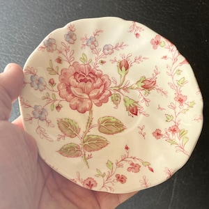 Rose Chintz China Saucers (2) Johnson Bros Roses Are Always in Style A Rose Doth Bloom      CRT2